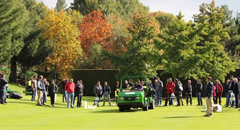 Un aplauso por ellos: los greenkeepers