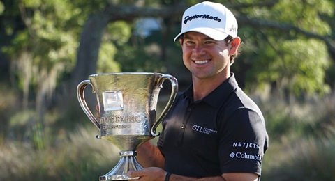 Brian Harman se impone en el duelo a tres con Johnson y Rahm