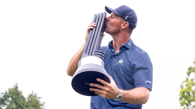 Bryson DeChambeau victoria LIV Golf Greenbrier 2023