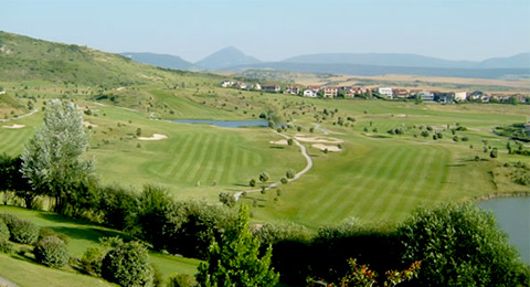El golf juvenil concentra todo su talento en Navarra