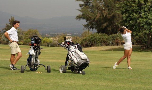 Alcaidesa domina por la mínima en Lauro Golf