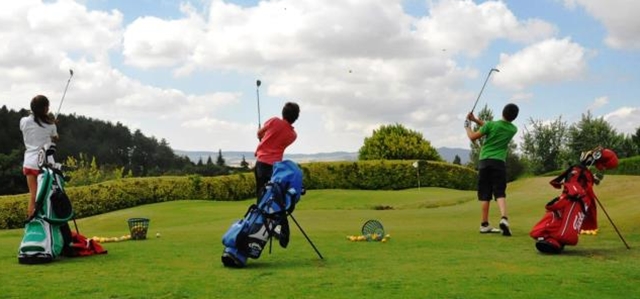 La RFEG y Cursos Travel Deporte continuarán con su unión