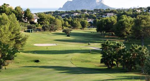 El golf sigue creando turismo, puestos de trabajo y generando riqueza en la Costa Blanca