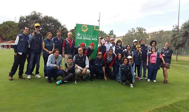 Golf la Garza vistió a sus alumnos de golf adaptado