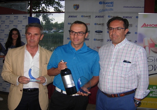 Baloncesto, golf y amigos se unen en un gran torneo