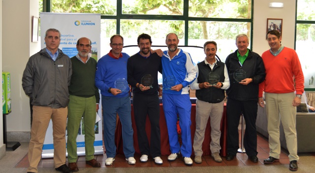 La lluvia no pudo con el golf en León