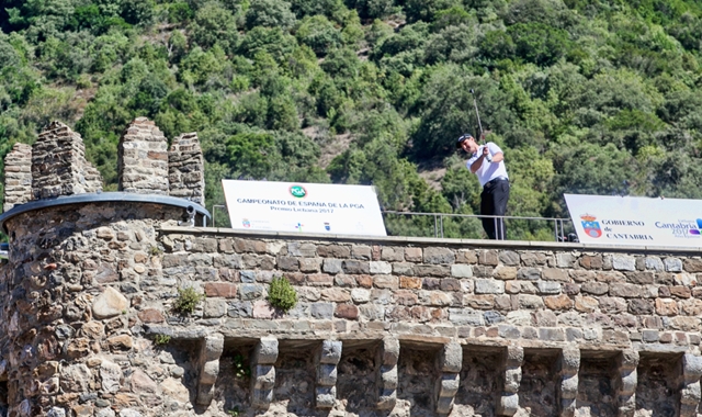 Golf en altura para la presentación del Campeonato de la PGA