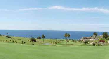 Más de 350.000 turistas jugaron al golf en Canarias en 2010