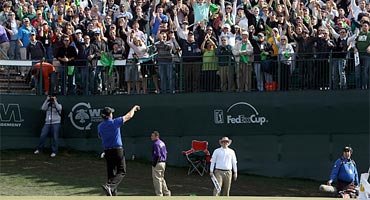 Mickelson mejora en Scottsdale