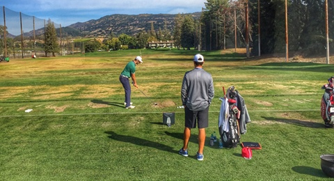 Jon Rahm elige a Adam Hayes como nuevo caddie