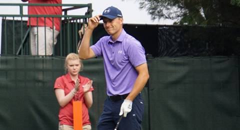 Jordan Spieth aguanta un 'mal día' en River Highlands