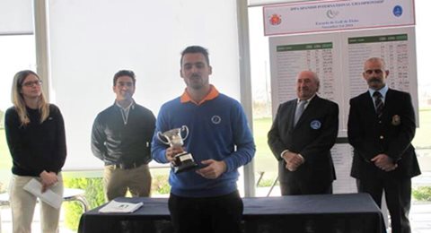 Juan Manuel Leal se corona en el pitch & putt nacional