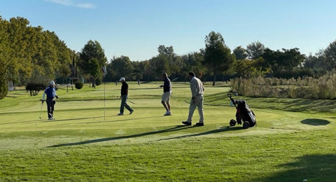 La edad no es impedimento para un gran golf en Aranjuez