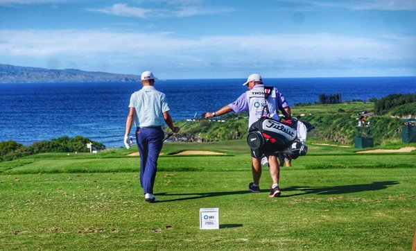 Thomas liderato SBS Kapalua dentro