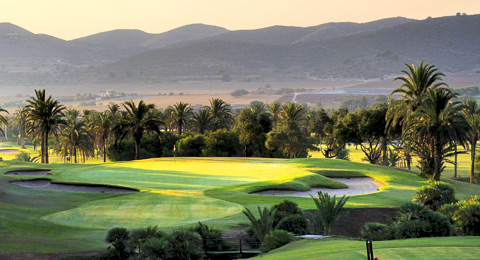 La feria IAGTO de turismo de golf para en los hoyos de La Manga Club