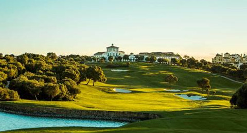 Experiencia única de golf con La Reserva Club