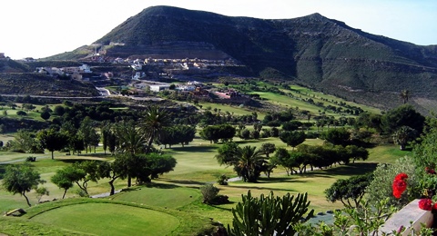 Sol y golf almeriense para el Circuito Solidario Fundación Real Madrid - Turismo de Marruecos