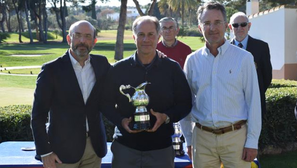 Luis Semper triunfo II Puntuable Nacional Senior Masculino