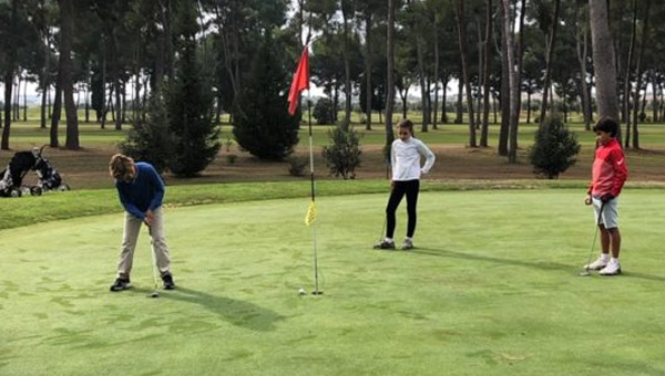 Manises golf menores valencia