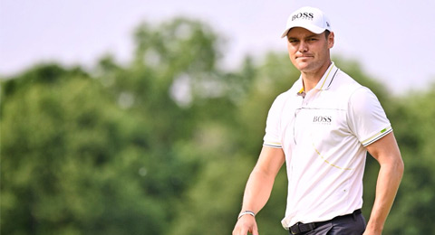 Martin Kaymer comparte liderato en un día de muchas subidas