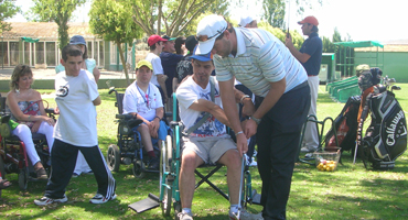 Taller de golf para discapacitados físicos en Granada