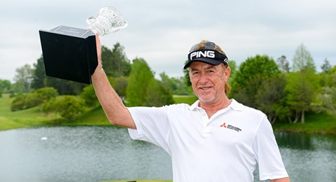 Miguel Ángel Jiménez, sonrisa para repetir victoria y puro