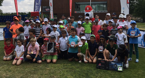 Oso Bogey llega a la Escuela de Golf de la Federación de Madrid