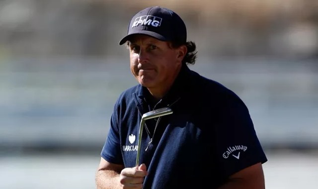 Mickelson sube la apuesta en Pebble Beach