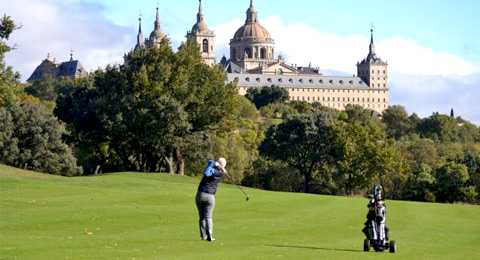 Tres grandes líderes en el inicio de la cita de La Herrería