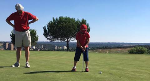Más de 30 campos andaluces se juntan para el golf entre niños y jóvenes