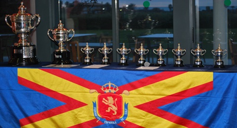 España quiere la Copa y el título de campeón en Costa Ballena