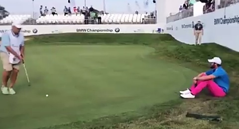 Una ronda express, con récord incluido, en pleno BMW Championship