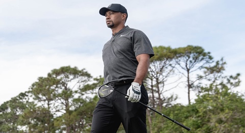 TaylorMade da la bienvenida a Woods