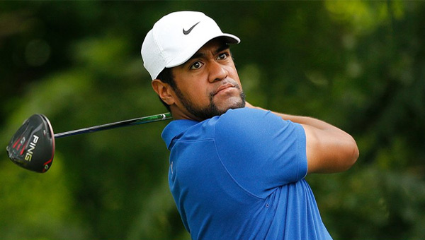 TOny Finau liderato Colonial Country Club