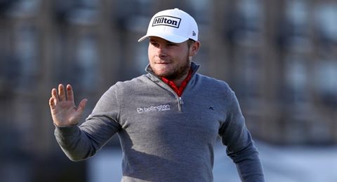 Tyrrell Hatton domina St. Andrews a golpe de récord