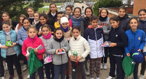 Pocos días para que comience el espectáculo a pequeña escala de la Liga Infantil Femenina