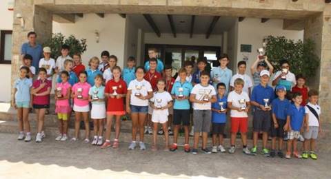 Los menores de Andalucía vuelven a la competición en un triple desafío