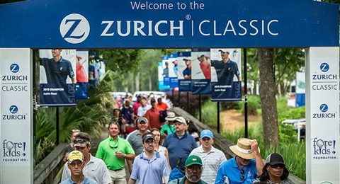 La lluvia impide el avance del Zurich Classic