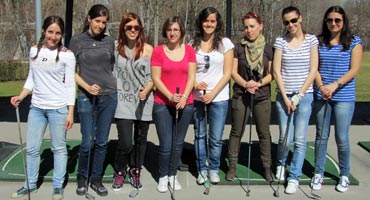 Universitarios madrileños reciben su “Bautismo de Golf”