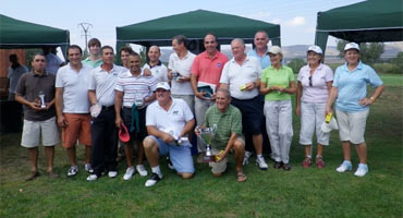 David Baixauli y el equipo de Equelite, ganadores del Circuito de Pitch & Putt