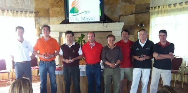Un clásico llegó a Villa Mayor