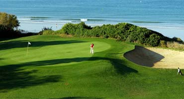 Se venden los dos hoteles Iberostar de Chiclana y campo de golf