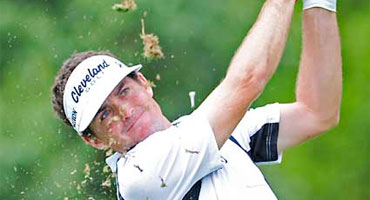 Keegan Bradley comienza mandando en East Lake